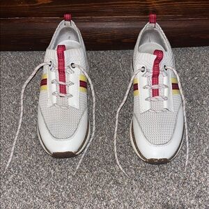 OTBT AWhite Sneakers